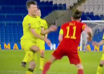 La fea acción de Bale que muchos aplauden: codazo a un acusado de racismo