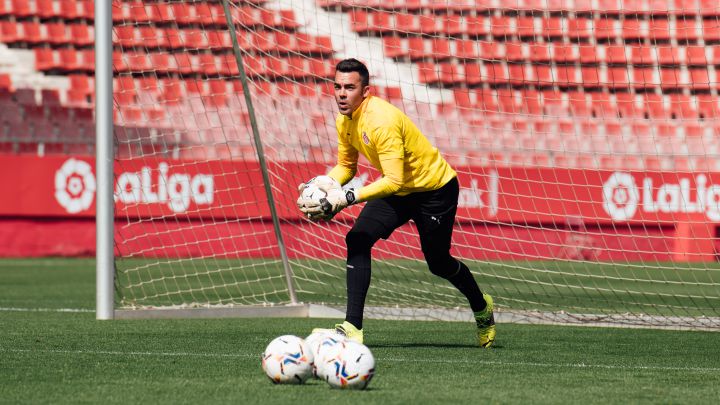 Girona y Ponferradina ponen en juego el sueño por el playoff