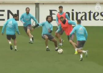 Benzema sigue en modo 'killer': todos mirando y balón al rincón