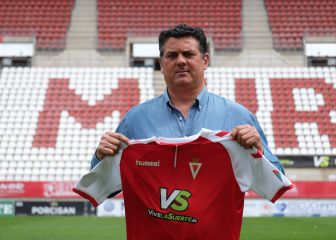 Algar dimite antes de que lo cesen