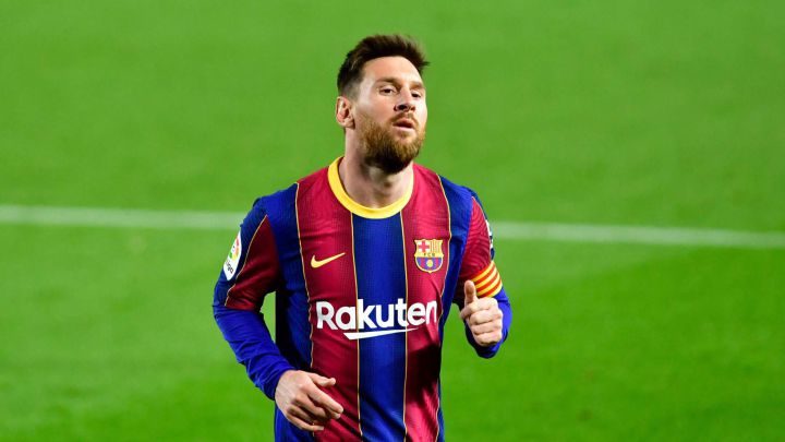 Enfado de Messi: "Tiene unas ganas de sacarme la tarjeta... increíble"