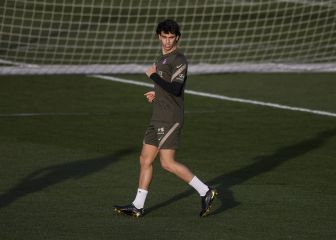 João Félix, 'pillado' haciendo horas extra