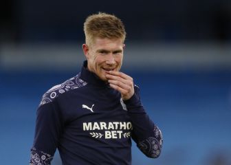 De Bruyne 'pasa' de agentes y triunfa