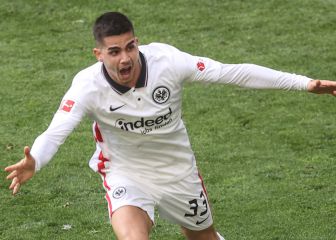 La mejor versión de André Silva enamora a Europa