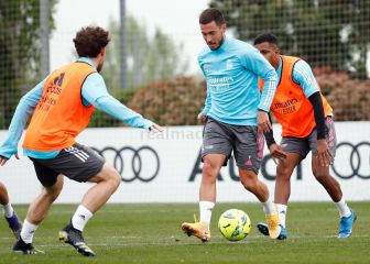 Hazard se cae del Clásico