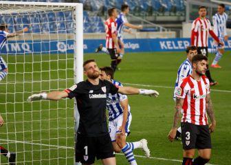 Dos equipos decaídos, en el silencio de San Mamés
