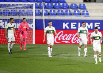 Aprobados y suspensos del Elche: Edgar escenifica una noche gris