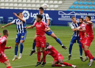 El VAR decide el reparto de puntos en Ponferrada