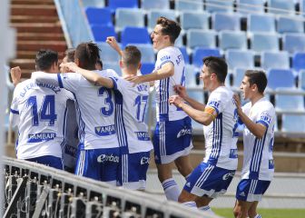 Iván Azón le da media permanencia al Zaragoza