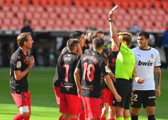 Las decisiones de Pizarro que aún cabrean en el vestuario de la Real