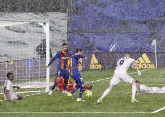 Barcelona y Madrid pierden media hora por partido