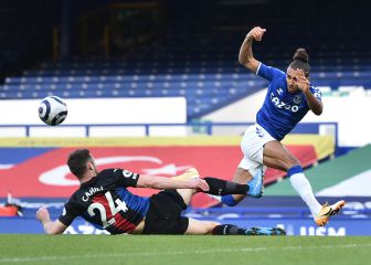 Ferdinand da la alternativa a Haaland en el United