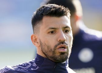 El Kun pide sueldo prepandemia a los 3 clubes interesados