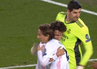 Madridismo en vena: Courtois y Casemiro al final del partido...