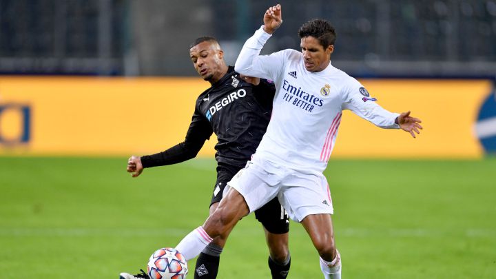 Chelsea interested in signing Varane from Real Madrid
