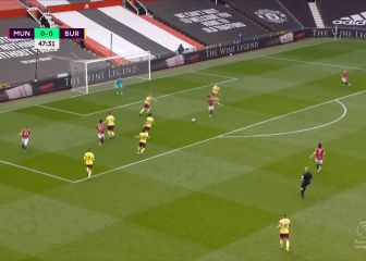 Bruno Fernandes da casi con total seguridad la asistencia del año: difícil de explicar cómo lo hizo