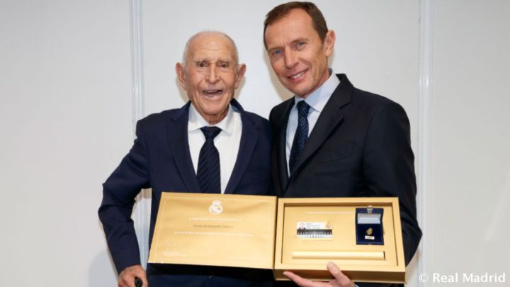 Fallece Emilio Butragueño Benavente, padre de Emilio Butragueño, a los 96 años
