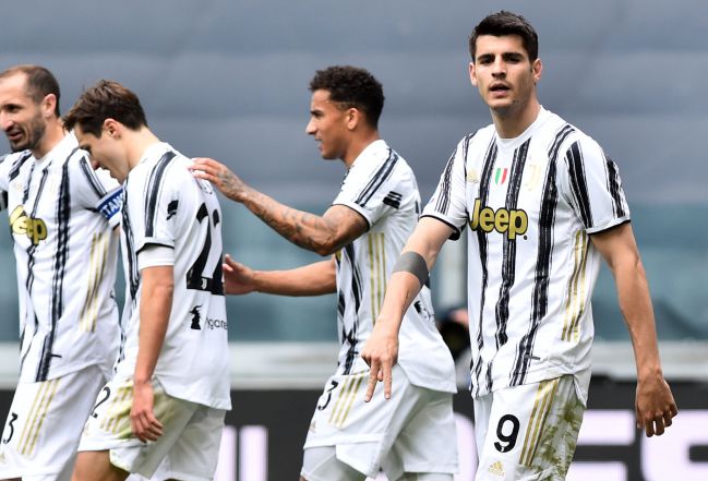 Álvaro Morata celebra un gol con la Juventus.