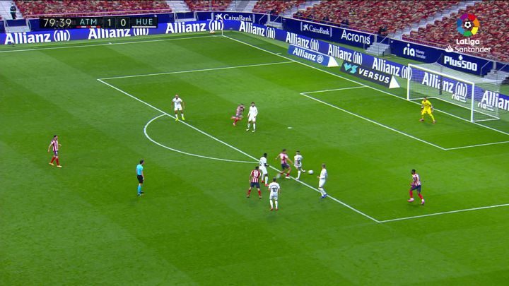 La imponente acción de Llorente en el 2-0 del Atlético al Huesca