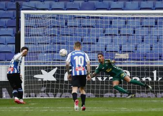 El balón parado también mueve al Espanyol hacia Primera