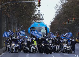Los aficionados del Espanyol, como motos hacia el ascenso