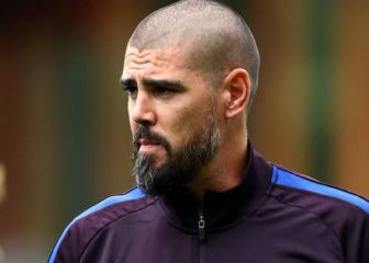 Valdés back at Barcelona
