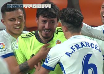Locura total en Lugo: vean el gol del portero del Zaragoza en el 97' de forma milagrosa