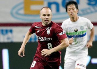 Iniesta vuelve a jugar con el Vissel Kobe nipón tras 4 meses lesionado
