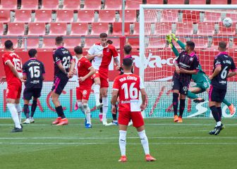 Un golazo de Franquesa mete al Girona en puestos de playoff