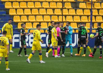 Un árbitro catalán para dirigir el Girona-Tenerife por culpa del COVID-19