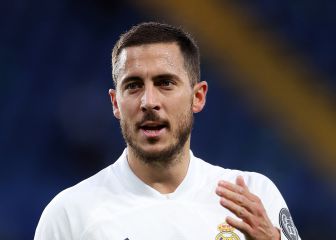 A Hazard le atizan hasta en Inglaterra