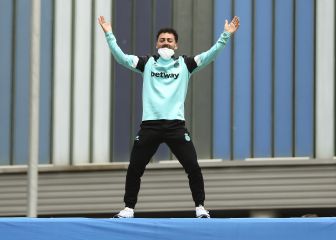 El Espanyol celebra el ascenso en Cornellá