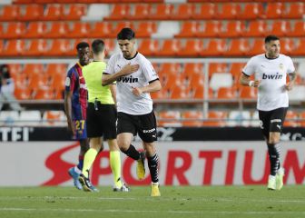 Carlos Soler, a una asistencia del mejor Parejo