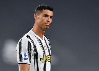 Cristiano skips training to go shopping for a new Ferrari