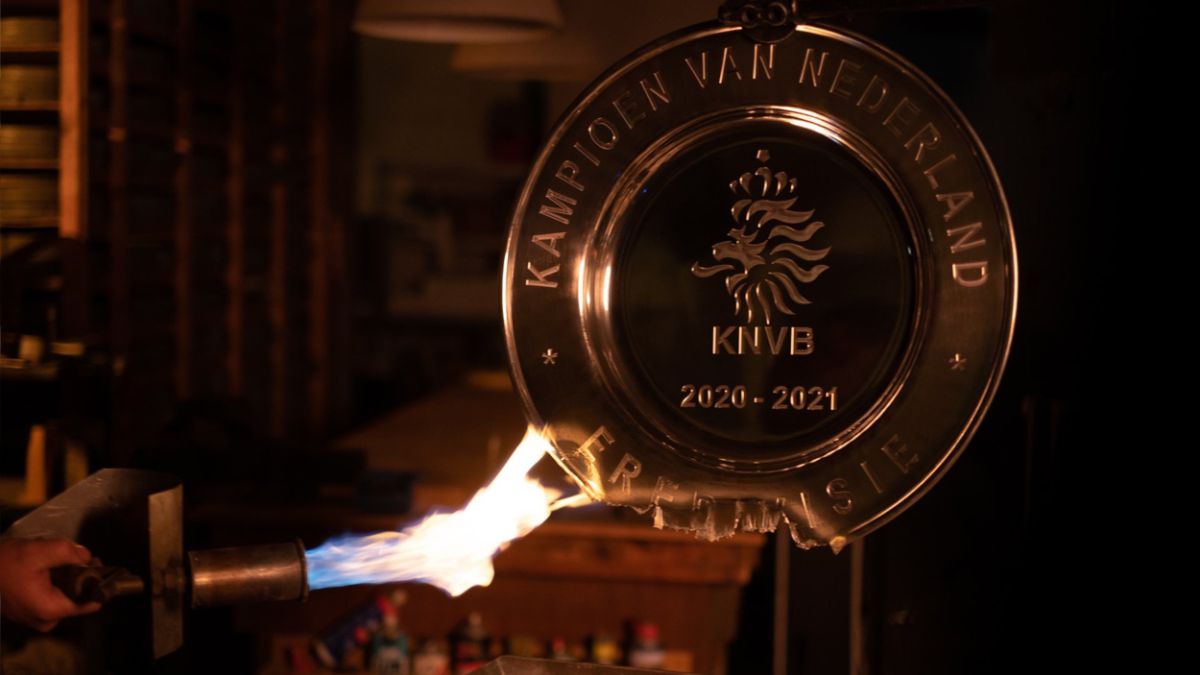 Ajax melts its title to distribute it among its subscribers – Pledge Times