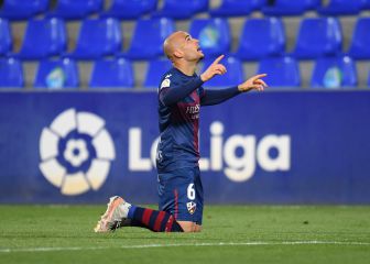 Sandro recupera en Huesca su mejor versión