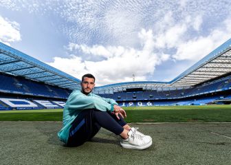 Adri Castro: “De pequeño me fijaba en Riki, Adrián y también en David Villa, me encantaba”