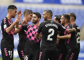 Sabadell y Tenerife quieren subirse al tren de la permanencia