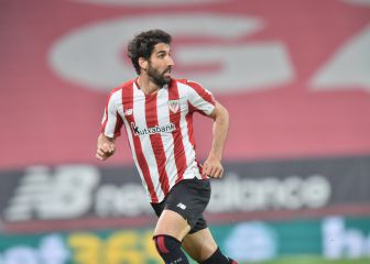 Raúl García vio roja por decir al auxiliar: 