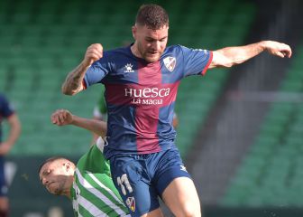 El Huesca recurre la amarilla de Galán