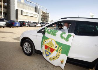 La afición del Elche prepara un cortejo para recibir al equipo