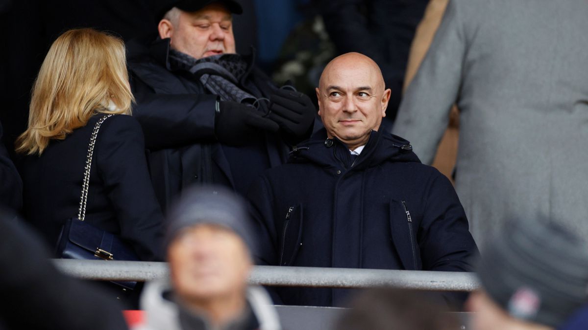 TOTTENHAM |  Levy takes action