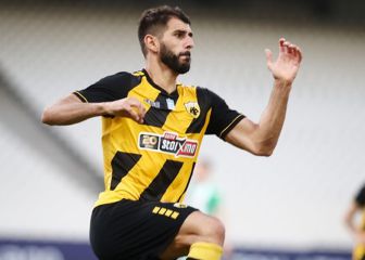 El Mallorca se interesa por el delantero portugués del AEK Atenas, Nelson Oliveira