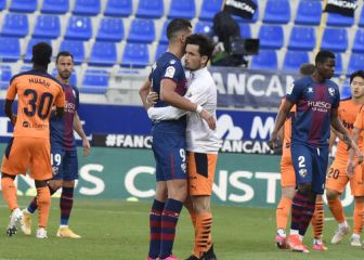 La victoria del Elche manda al Huesca directo a Segunda