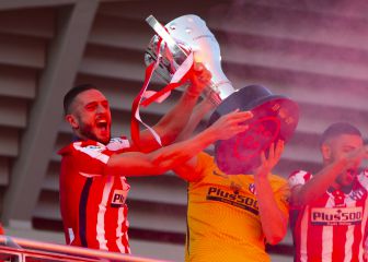 El Atleti recibió la copa de campeón de LaLiga 2020-21