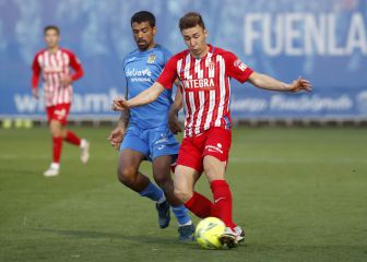 El Sporting se pega un tiro en el pie ante un Fuenla mejor