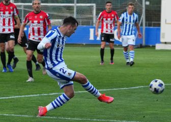 Alex Sola hará la pretemporada a las órdenes de Imanol