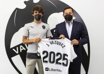 Oficial: ni Juventus ni Atlético, Jesús Vázquez se queda en el Valencia