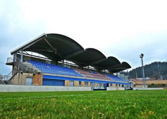 Urritxe, campo del Amorebieta, no es apto para Segunda