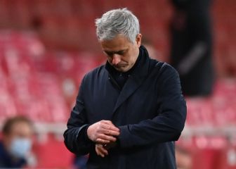 Roma se impacienta con la llegada de Mourinho